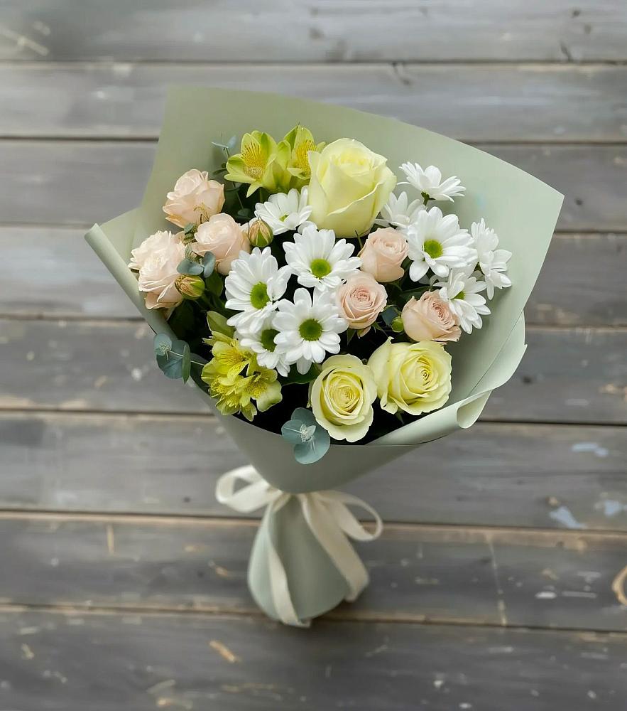 Букет цветов из: Альстромерии, Розы и Хризантемы в Новомихайловском