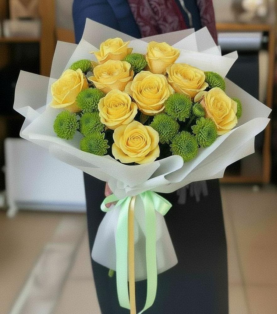 Букет цветов из: Хризантемы и Розы в Новомихайловском