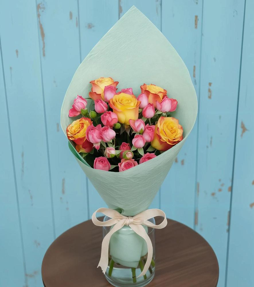 Букет цветов из: Розы в Новомихайловском