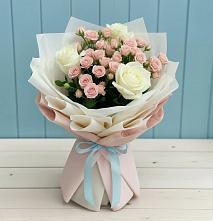 Букет цветов из:  Розы в Новомихайловском