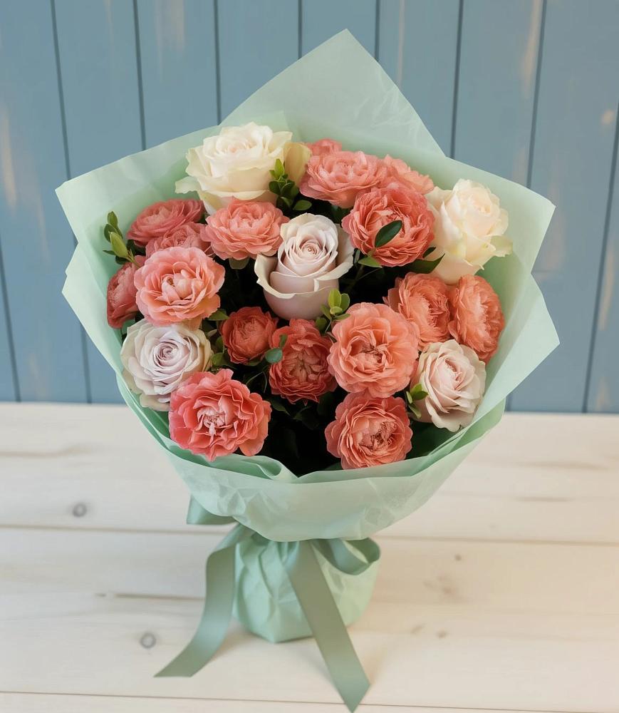 Букет цветов из: Розы в Новомихайловском