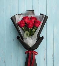 Букет цветов из:  Розы в Новомихайловском