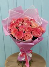 Букет 15 Розовых роз Равель #REPLACE_PRED# Новомихайловском