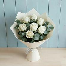Букет Белые розы в Эвкалипте в Новомихайловском