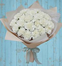 Букет цветов из:  Гвоздики в Новомихайловском